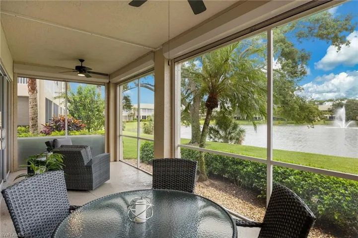 558 Vintage Reserve Ln 19a, Naples, Florida 34119