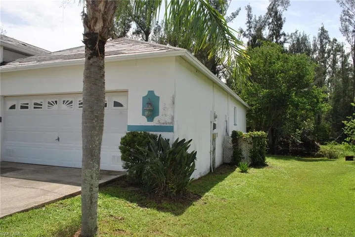 14441  Pine Lily  DR, Fort Myers, FL 33908
