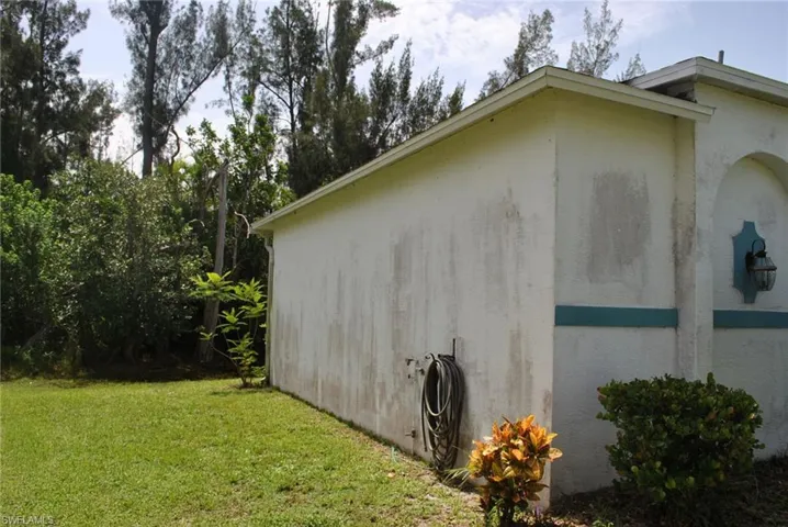 14441  Pine Lily  DR, Fort Myers, FL 33908