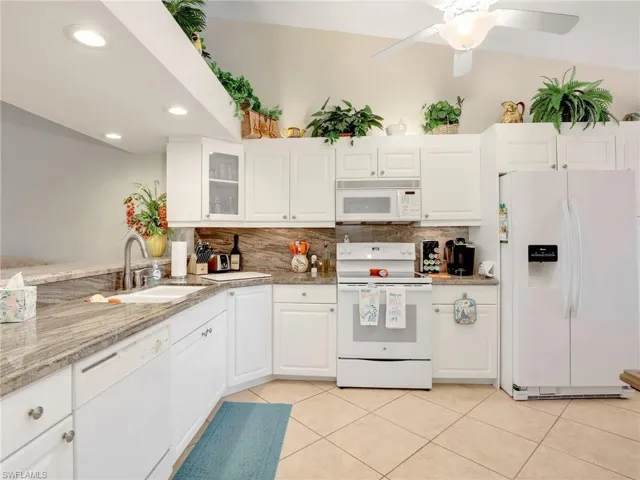 6790  Beach Resort  DR, Naples, FL 34114