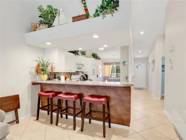 6790  Beach Resort  DR, Naples, FL 34114