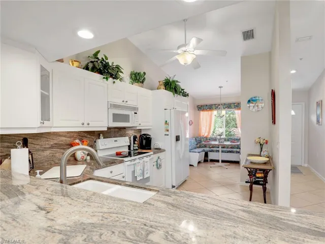 6790  Beach Resort  DR, Naples, FL 34114