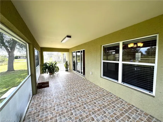5902  Hanna N AVE, Lehigh Acres, FL 33971