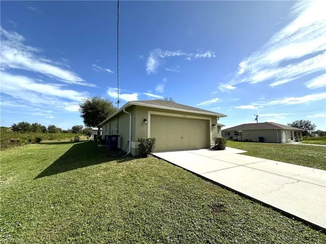 5902  Hanna N AVE, Lehigh Acres, FL 33971