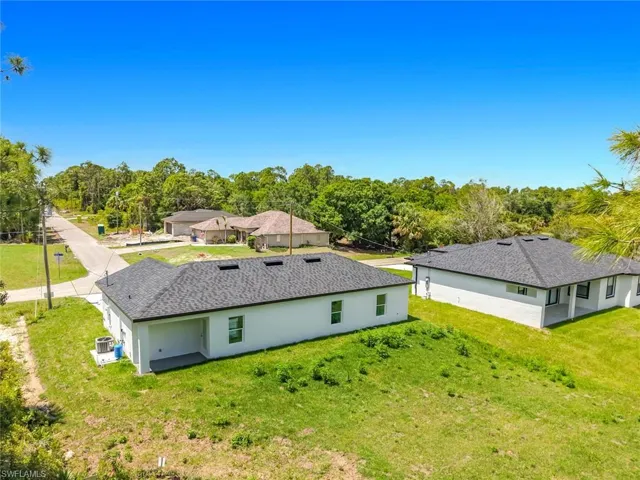 303 Long Ave S, Lehigh Acres, Florida 33974