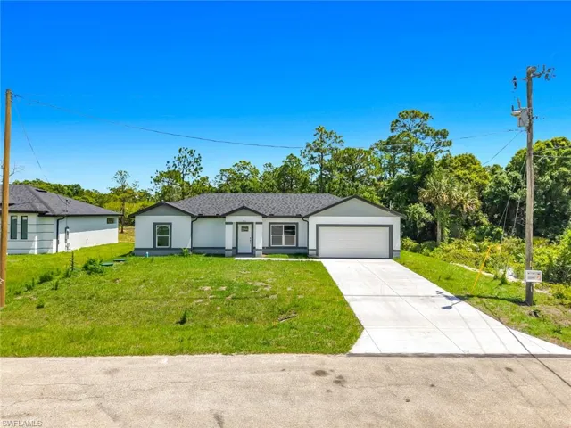 303 Long Ave S, Lehigh Acres, Florida 33974