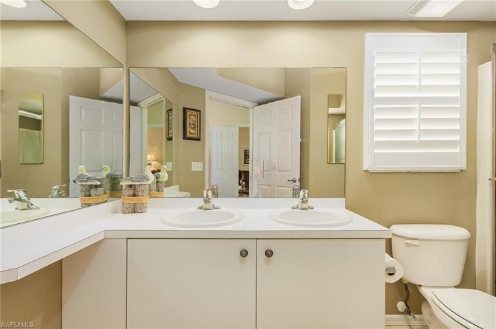 Main Bath Vanity