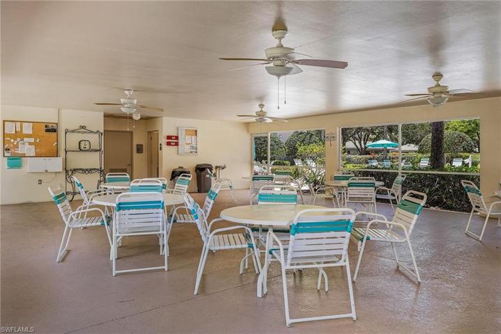 Pool Cabana