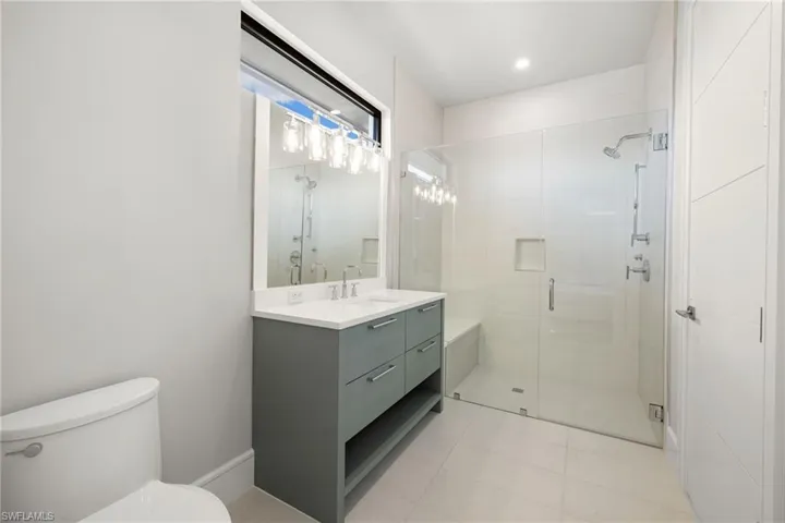 Guest Bath 3
