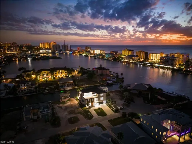 Waterfront Living in Naples