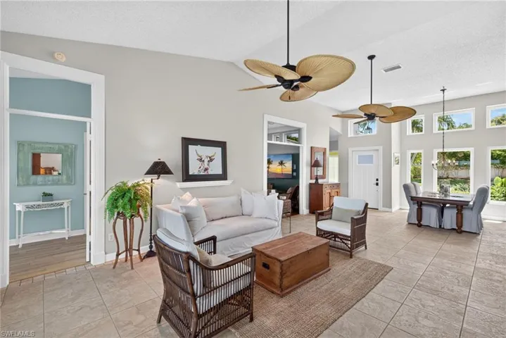 7375 Mill Pond Cir, Naples, Florida 34109
