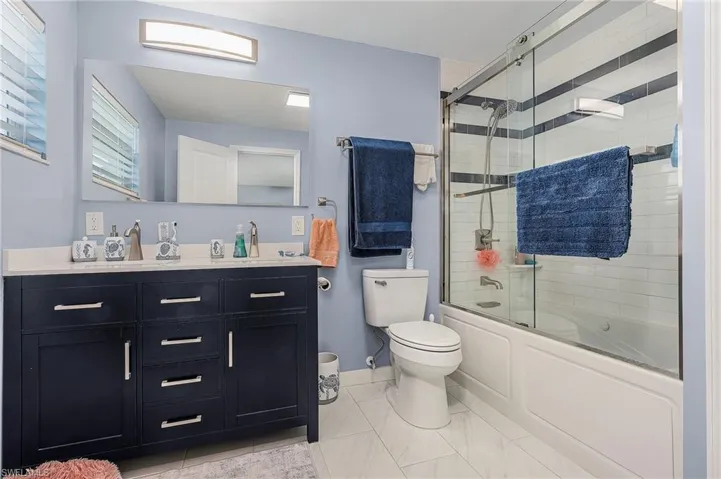 2669 Sanibel BLVD, ST. JAMES CITY FL 33956