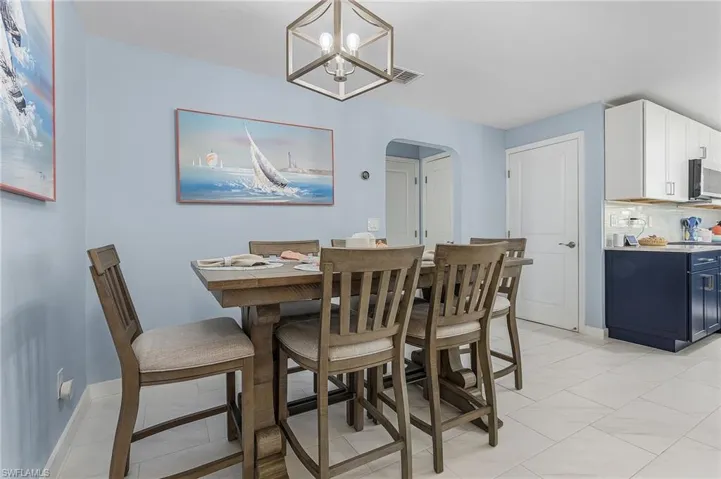 2669 Sanibel BLVD, ST. JAMES CITY FL 33956