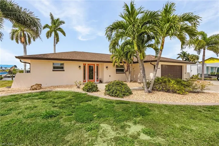 2669 Sanibel BLVD, ST. JAMES CITY FL 33956