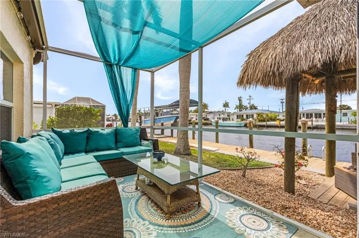 2669 Sanibel BLVD, ST. JAMES CITY FL 33956