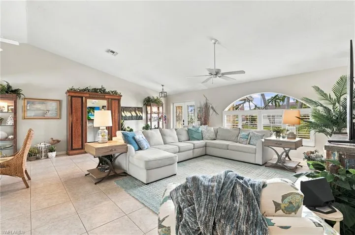8880 Staghorn Way, Fort Myers, Florida 33908