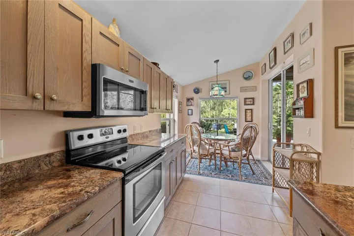 9964  Horse Creek  RD, Fort Myers, FL 33913