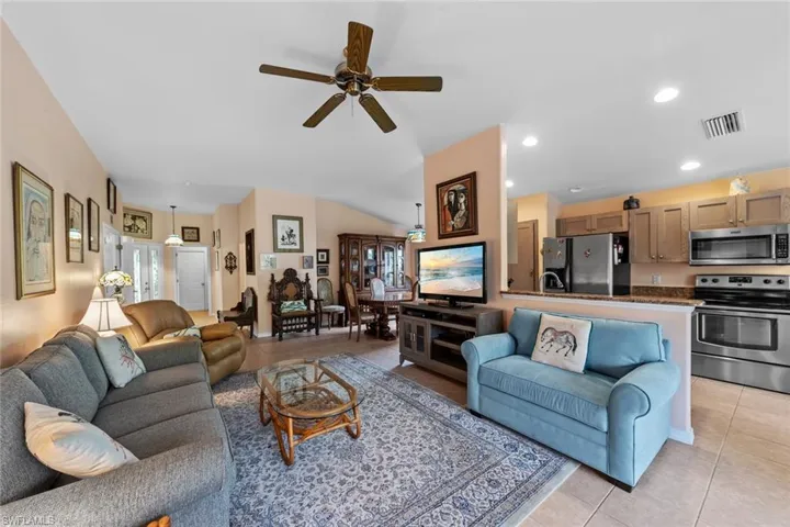 9964  Horse Creek  RD, Fort Myers, FL 33913