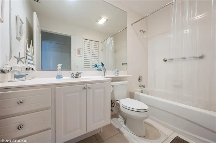 3634  Exuma  WAY, Naples, FL 34119