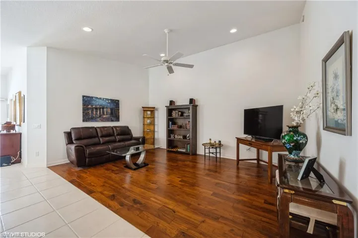 3634  Exuma  WAY, Naples, FL 34119