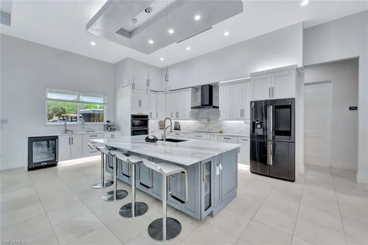 140 37th Ave Nw, Naples, Florida 34120