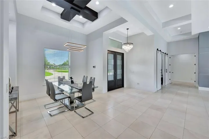 140 37th Ave Nw, Naples, Florida 34120