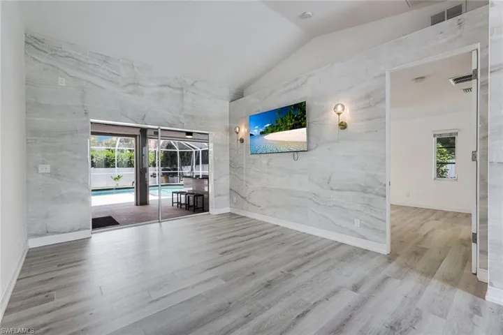 1438 Sw 57th St, Cape Coral, Florida 33914