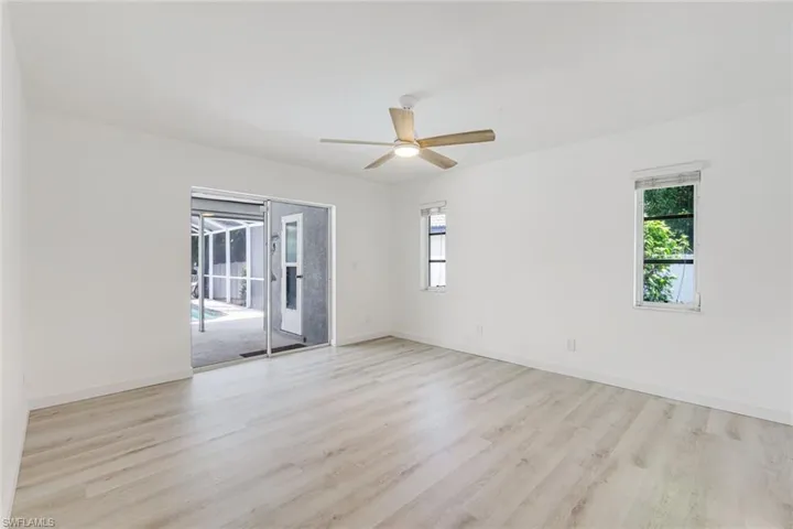 1438 Sw 57th St, Cape Coral, Florida 33914