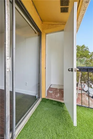 2925 Winkler Ave 920, Fort Myers, Florida 33916