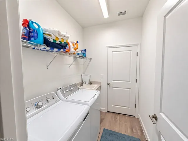 19108 Hanley Blvd, Estero, Florida 33928