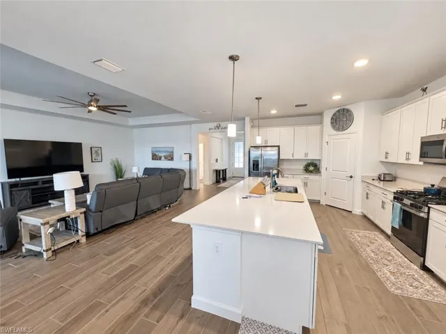 19108 Hanley Blvd, Estero, Florida 33928