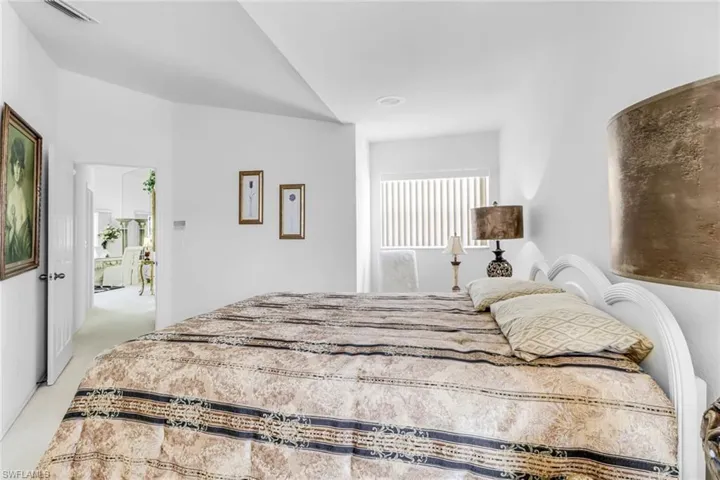 13131 Castle Harbour Dr M3, Naples, Florida 34110