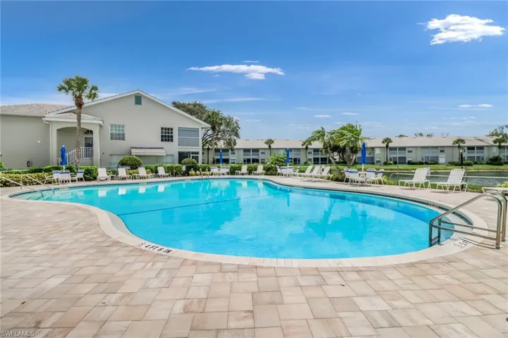 13131 Castle Harbour Dr M3, Naples, Florida 34110