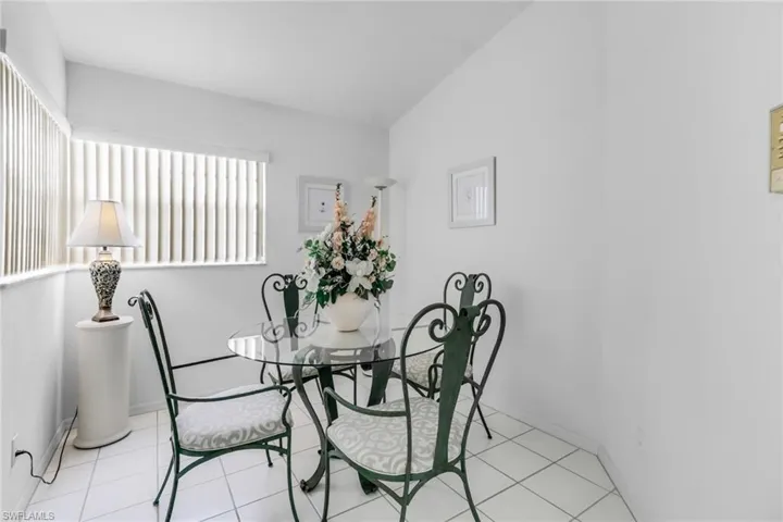 13131 Castle Harbour Dr M3, Naples, Florida 34110
