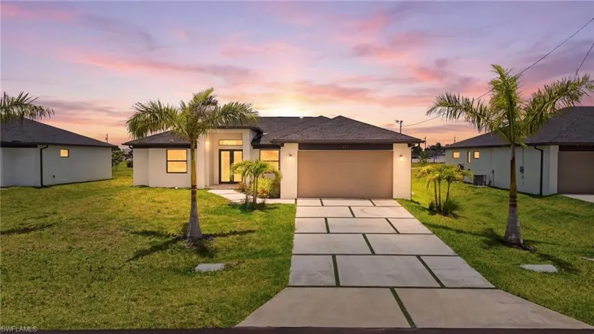 321 Ne 15th Ter, Cape Coral, Florida 33909