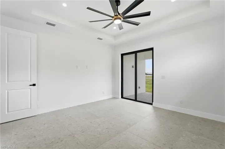 321 Ne 15th Ter, Cape Coral, Florida 33909