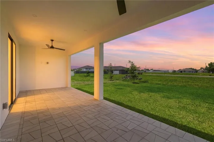 321 Ne 15th Ter, Cape Coral, Florida 33909