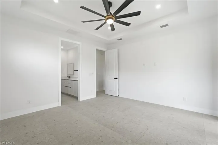 321 Ne 15th Ter, Cape Coral, Florida 33909