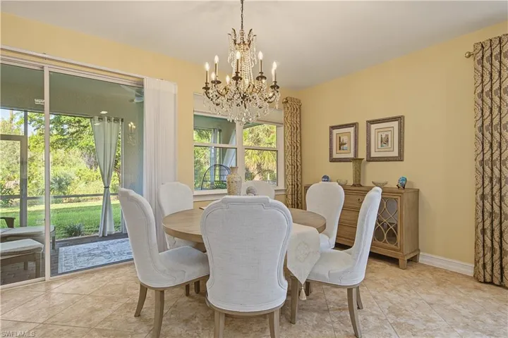 3161 Amadora Cir, Cape Coral, Florida 33909