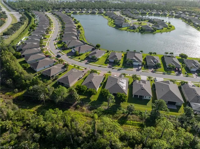 3161 Amadora Cir, Cape Coral, Florida 33909