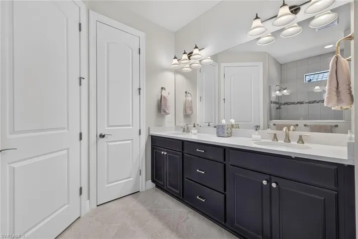 11855 Darcy Pl, Fort Myers, Florida 33913