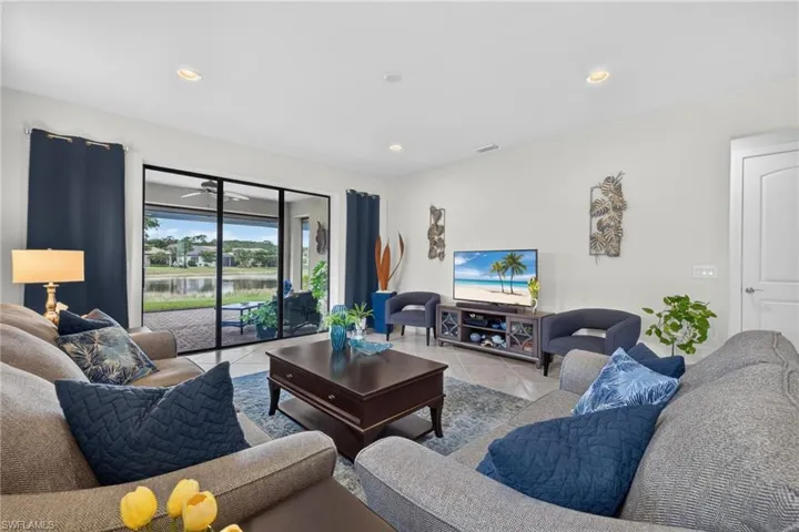 11855 Darcy Pl, Fort Myers, Florida 33913