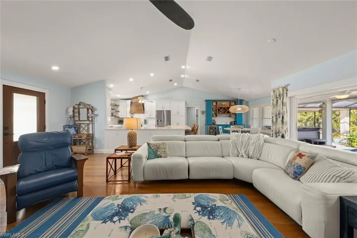 11940 Oakland Dr, Bokeelia, Florida 33922