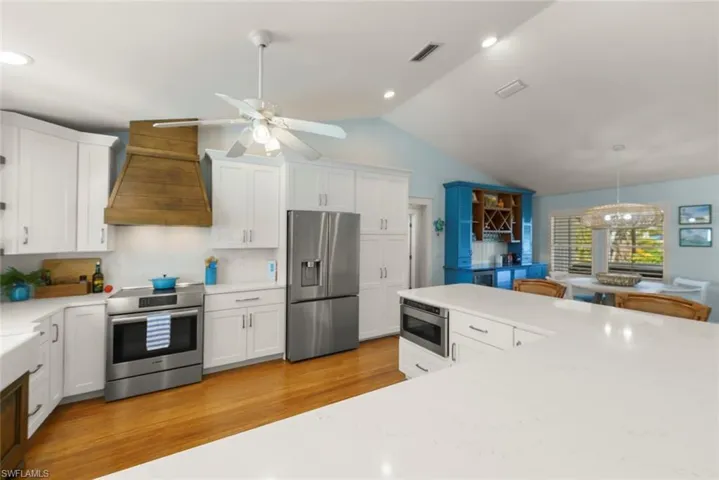 11940 Oakland Dr, Bokeelia, Florida 33922