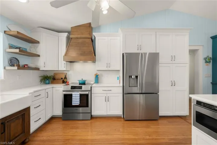 11940 Oakland Dr, Bokeelia, Florida 33922