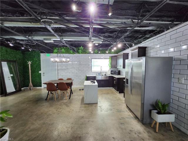 Kitchenette