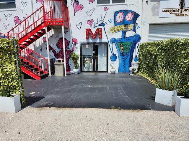 Patio, Entry