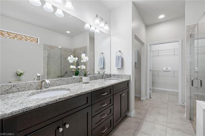 Owners Bath