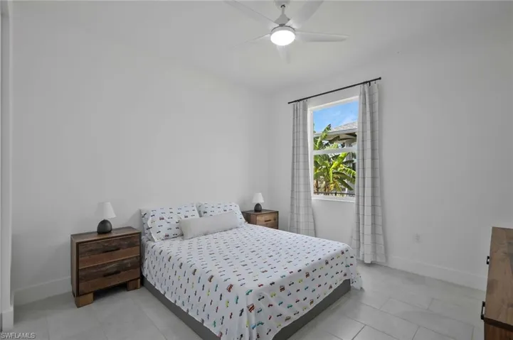 Bedroom with Ensuite Bathroom