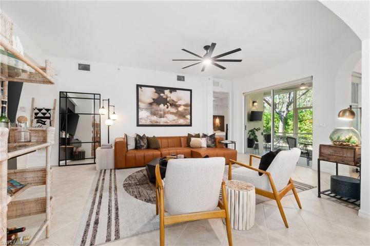1415 Mariposa CIR # 104, NAPLES FL 34105